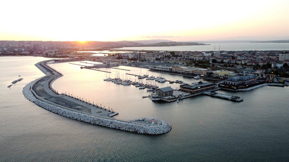 Kıyı İstanbul Marina Maxpey
